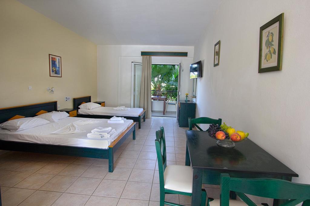 Pinelopi Apartments Georgioupoli Bagian luar foto