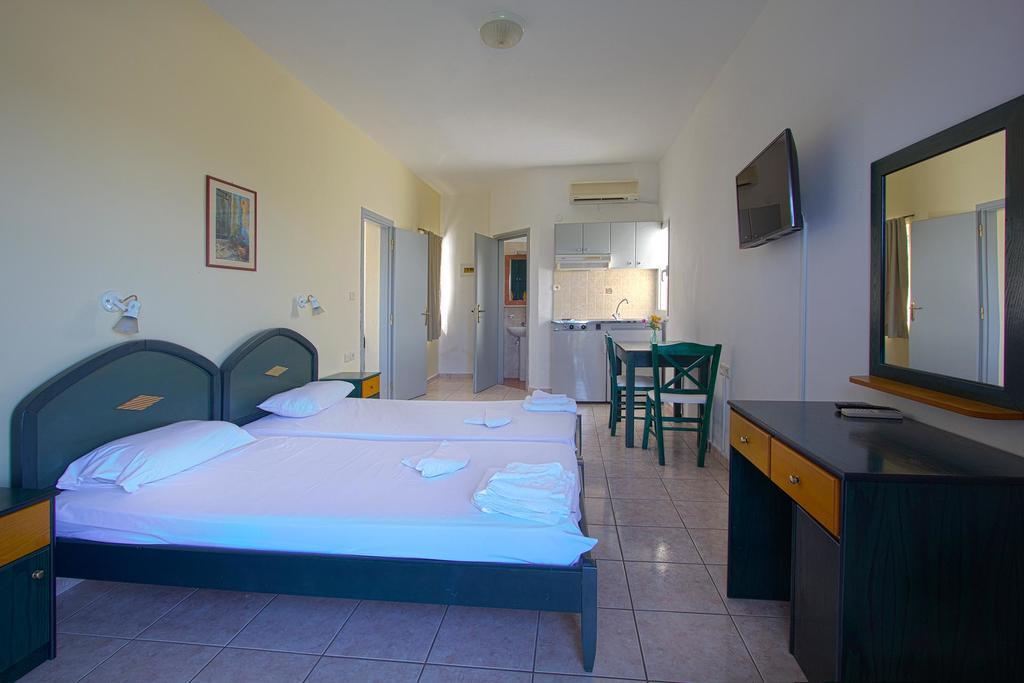 Pinelopi Apartments Georgioupoli Bagian luar foto
