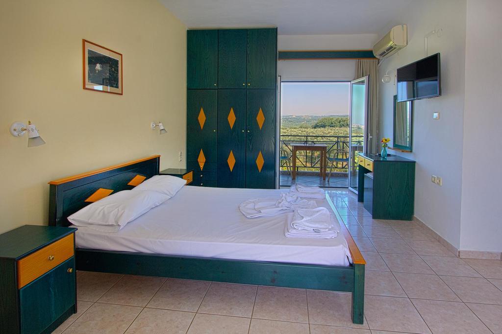 Pinelopi Apartments Georgioupoli Bagian luar foto