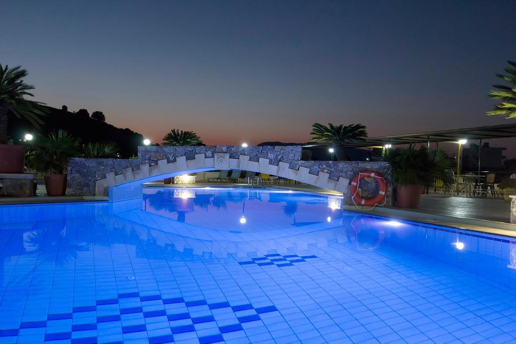 Pinelopi Apartments Georgioupoli Bagian luar foto