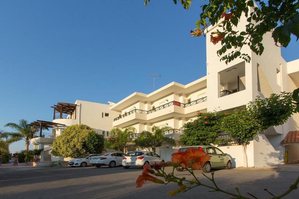 Pinelopi Apartments Georgioupoli Bagian luar foto