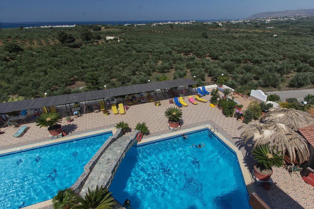 Pinelopi Apartments Georgioupoli Bagian luar foto
