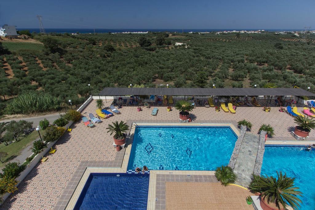 Pinelopi Apartments Georgioupoli Bagian luar foto
