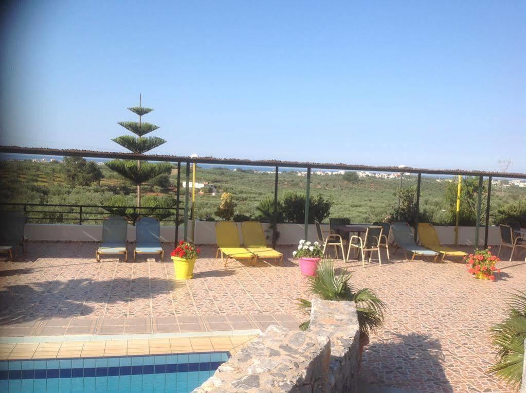 Pinelopi Apartments Georgioupoli Bagian luar foto